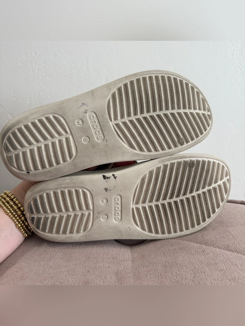 Crocs Women's Getaway Glitter Strappy Sandal Size 8